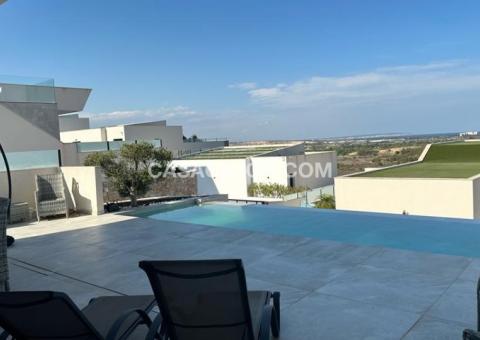 Villa with 4 bedrooms and 4 bathrooms in Rojales, Alicante