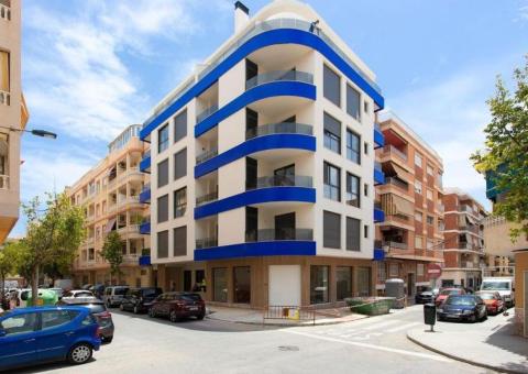 Apartment with 2 bedrooms and 2 bathrooms in Torrevieja, Alicante