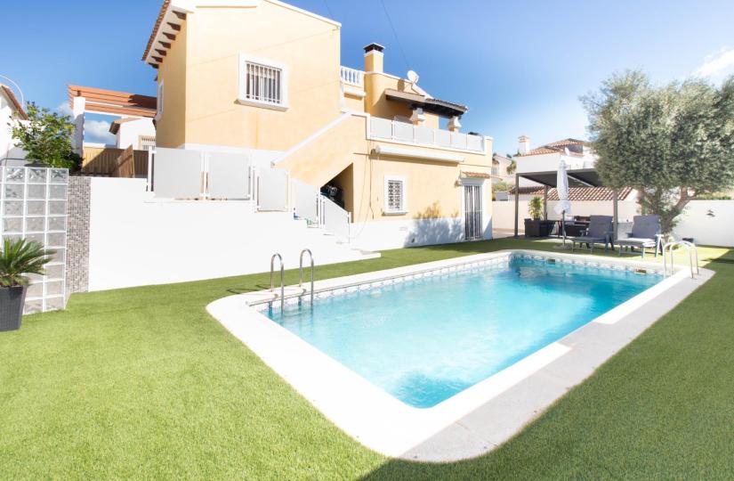 Villa, San Miguel de Salinas, Alicante