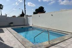 Villa with 3 bedrooms and 2 bathrooms in Torrevieja (San Luis), Alicante.

Discover this charming villa located in the desirable San Luis neighborhood of Torrevieja, Alicante. Perfectly positioned on a south-facing plot, this property offers a comfortable and versatile living space with plenty of potential. Built in 1988, the villa spans approximately 138 m2 and sits on a generous 291 m2 plot, providing ample outdoor space for relaxation and entertainment.

The villa features three spacious bedrooms and two bathrooms, making it ideal for families or those seeking extra space. The interior is equipped with air conditioning to ensure comfort year-round, and the property comes fully furnished with white goods included, allowing for immediate move-in. The outdoor areas are equally impressive, boasting a private pool, a sun-drenched solarium, a terrace, and a balcony—all perfect for enjoying the Mediterranean climate.

Additional highlights include a porch, a garden area, a laundry room, and a storage room, offering practicality and convenience. The reinforced door adds an extra layer of security. Whether you're relaxing by the pool, entertaining guests on the terrace, or enjoying the sun from the solarium, this villa offers a blend of comfort, privacy, and potential for personalization. 

It’s an excellent choice for those seeking a tranquil yet accessible home on the Costa Blanca, with the possibility of creating a fully independent guest house for visitors or rental income.

Bedrooms: 3
Bathrooms: 2
Build Size: 138 m2
Plot Size: 291 m2
Orientation: South
Year of construction: 1988

Air conditioning
Private pool
Furnished
Solarium
Terrace
Balcony
Furnished
White goods
Garden
Laundry room
Pool
Porch
Reinforced door
Storage room