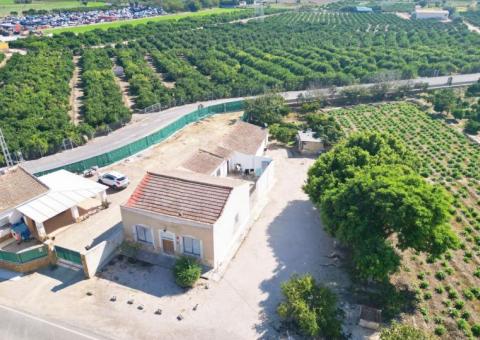 Finca with 3 bedrooms and 1 bathrooms in Rojales, Alicante