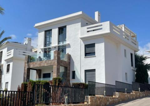 Apartment with 3 bedrooms and 2 bathrooms in Orihuela Costa, Alicante