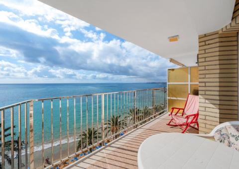Apartment with 3 bedrooms and 2 bathrooms in Torrevieja, Alicante