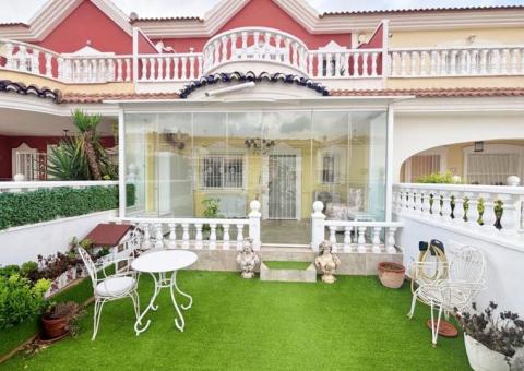 Townhouse with 2 bedrooms and 2 bathrooms in Benijófar, Alicante