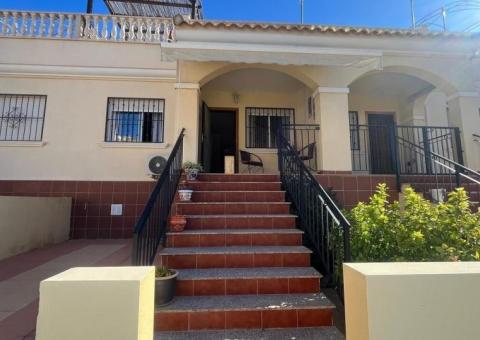 Townhouse with 2 bedrooms and 1 bathrooms in Algorfa, Alicante