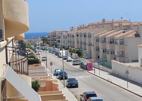 Apartment with 2 bedrooms and 1 bathrooms in Orihuela Costa, Alicante