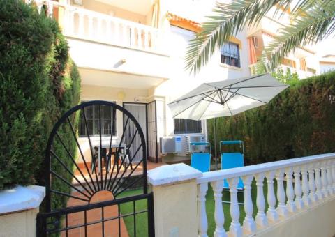 Apartment with 2 bedrooms and 1 bathrooms in Orihuela Costa, Alicante