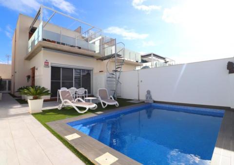 Semi detached with 3 bedrooms and 2 bathrooms in Daya Vieja, Alicante
