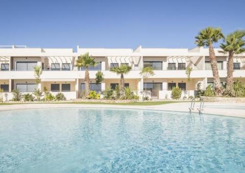 Apartment with 2 bedrooms and 2 bathrooms in Torrevieja, Alicante
