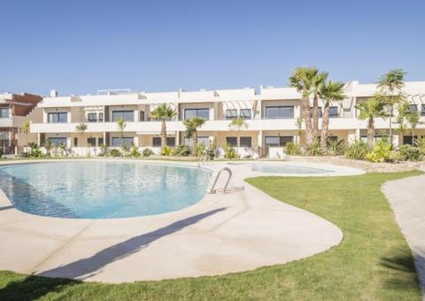 Apartment with 2 bedrooms and 2 bathrooms in Torrevieja, Alicante