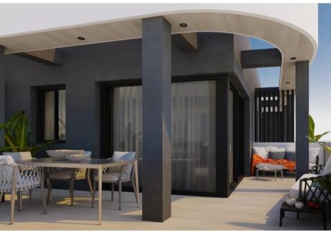 Apartemento de 2 dormitorios y 2 baños en Torrevieja, Alicante