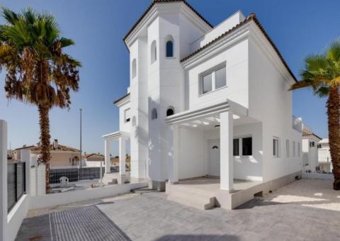 Villa with 3 bedrooms and 3 bathrooms in San Fulgencio, Alicante