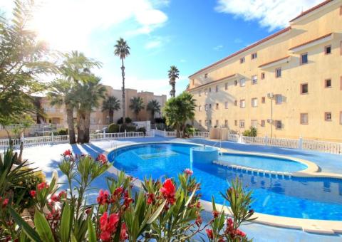 Apartment with 2 bedrooms and 1 bathrooms in Torrevieja, Alicante