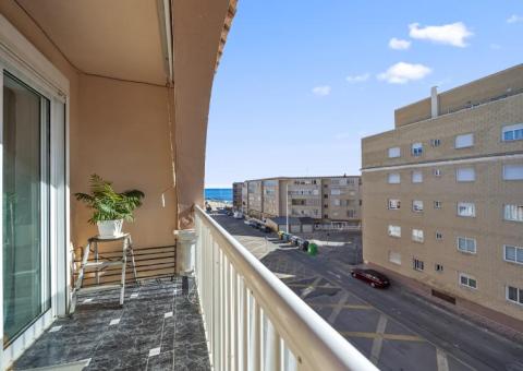Penthouse with 1 bedrooms and 1 bathrooms in La Mata, Alicante