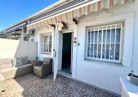 Bungalow with 2 bedrooms and 1 bathrooms in Ciudad Quesada, Alicante