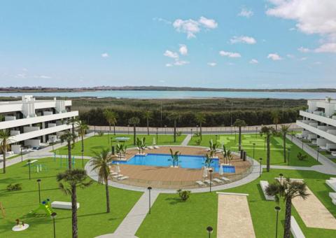 Apartment with 3 bedrooms and 2 bathrooms in Guardamar del Segura, Alicante