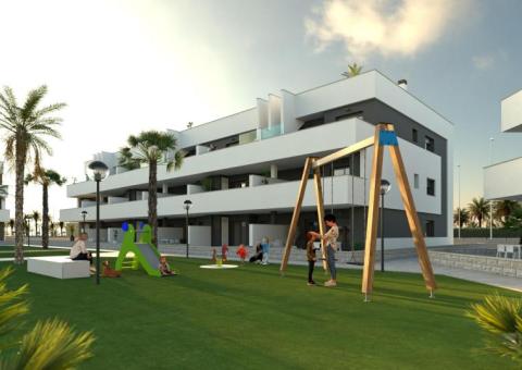 Apartment with 3 bedrooms and 2 bathrooms in Guardamar del Segura, Alicante