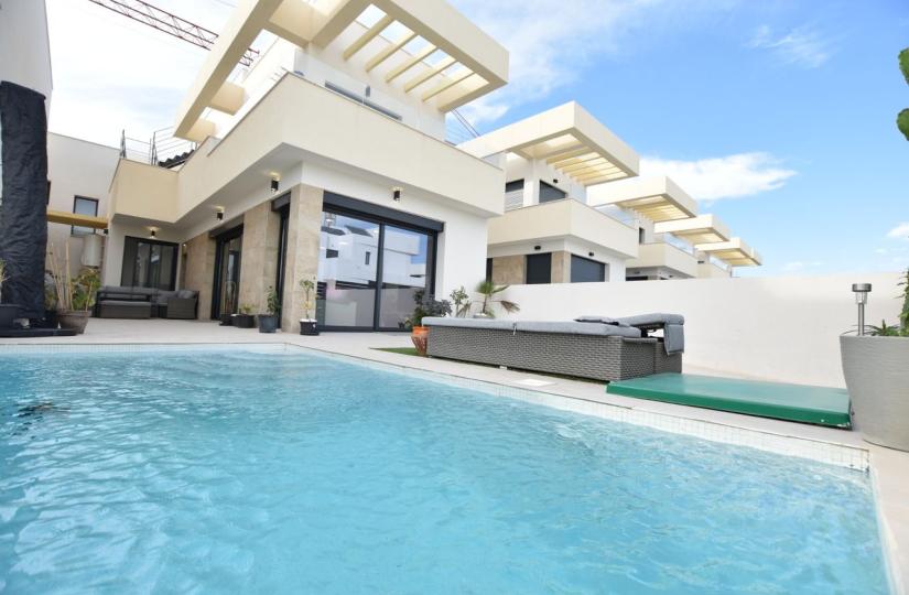 Villa, Los Montesinos, Alicante