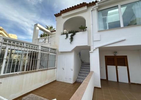 Apartment with 2 bedrooms and 1 bathrooms in La Mata, Alicante