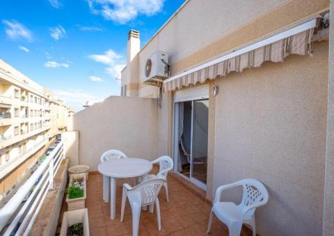 Apartment with 1 bedrooms and 1 bathrooms in Torrevieja, Alicante