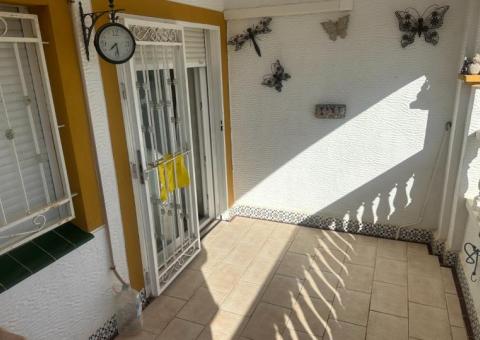 Apartment with 2 bedrooms and 1 bathrooms in Vistabella, Alicante