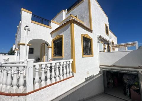Townhouse with 3 bedrooms and 3 bathrooms in Orihuela, Alicante