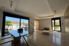 Villa with 3 bedrooms and 2 bathrooms in Rojales (Benimar), Alicante.

Discover this charming detached villa, offering a perfect blend of comfort and convenience. 

Built in 2016, this well-maintained property features 3 spacious bedrooms, including a master en-suite, and 2 modern bathrooms. The open-plan kitchen seamlessly connects to a generous living area, ideal for family living and entertaining. Partially furnished, the villa includes essential white goods, built-in wardrobes, and electric blinds for added comfort. Situated on a 500 m² plot with a private pool, garden, and off-road parking, this northwest-facing home provides a tranquil retreat within walking distance to all amenities. 

Additional highlights include air conditioning, a balcony, storage space, and a stylish exterior, making it an excellent choice for those seeking a comfortable, move-in-ready home in Alicante.

Bedrooms: 3
Bathrooms: 2
Build Size: 140 m2
Plot: 500 m2
Orientation: Northwest
Year of construction: 2016

Air conditioning
Private pool
Off road parking
Partly furnished
Garden
Electric blinds
Walking distance to all amenities
Balcony
En-suite bathrooms
Build in wardrobes
Open kitchen
Storage
White Goods