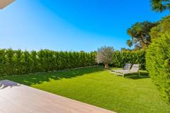 Exclusive luxury ground floor apartment with 2 bedrooms and 2 bathrooms in Las Colinas Golf Resort, Alicante.

Experience luxury living with this exclusive ground floor apartment, located in the prestigious Níspero Community within the renowned Las Colinas Golf & Country Club, this stylish residence offers the perfect blend of comfort, elegance, and natural beauty on the Costa Blanca. 

Featuring two spacious bedrooms and two modern bathrooms finished with high-quality materials, this home provides a timeless and sophisticated ambiance. The open-plan kitchen is fully equipped, including a built-in wine cooler, ideal for enjoying leisurely Mediterranean evenings. Offered fully furnished and move-in ready, this property includes a private parking space, a spacious storage room suitable for golf equipment or bicycles, and access to a community fitness room. Residents can enjoy the communal pool, terrace, and the tranquility of one of Spain’s most secure and picturesque resorts. 

Built in 2021, this turnkey apartment combines contemporary design with functional features such as air conditioning and elevator access, making it an exceptional opportunity for those seeking a luxurious lifestyle on the Costa Blanca.
 
Bedrooms: 2
Bathrooms: 2
Build Size: 93 m2
Floor: Ground floor
Orientation: Southwest
Year of construction: 2021

Turnkey property
Fully furnished
Air conditioning
Elevator
Communal pool
Terrace
Storage room
Private parking space