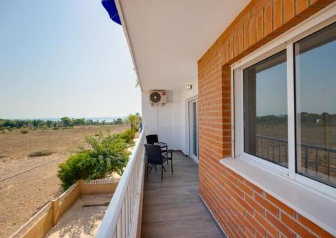 Apartment with 2 bedrooms and 1 bathrooms in Torrevieja, Alicante