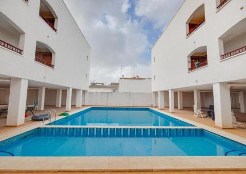 Apartemento de 2 dormitorios y 1 baños en San Fulgencio, Alicante