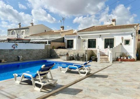 Villa for sale Torrevieja Alicante, Spain