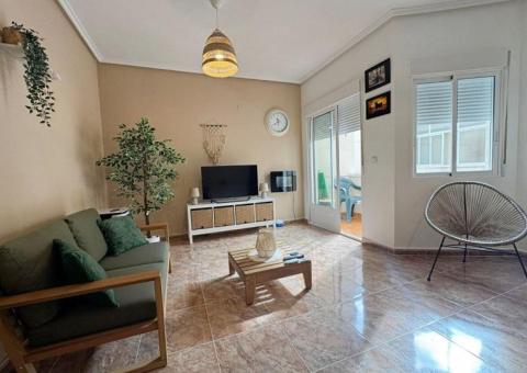 Apartment with 1 bedrooms and 1 bathrooms in Rojales, Alicante