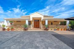 Finca for sale Heredades Alicante, Spain