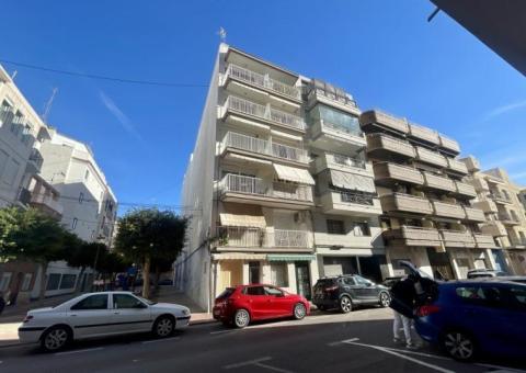 Apartment with 2 bedrooms and 1 bathrooms in Santa Pola, Alicante