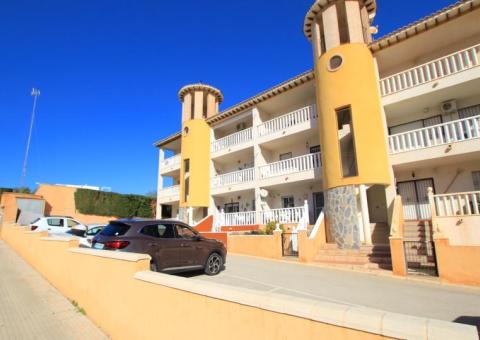 Apartment with 2 bedrooms and 1 bathrooms in Orihuela Costa, Alicante