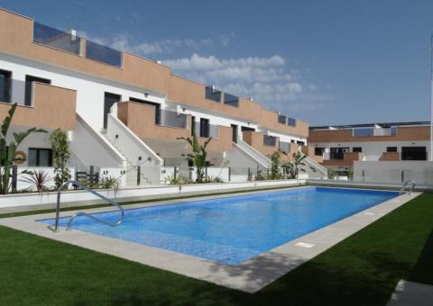 Apartment with 3 bedrooms and 2 bathrooms in Pilar de la Horadada, Alicante