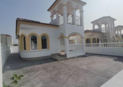Villa with 2 bedrooms and 1 bathrooms in , 