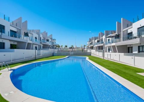 Penthouse with 2 bedrooms and 2 bathrooms in San Miguel de Salinas, Alicante