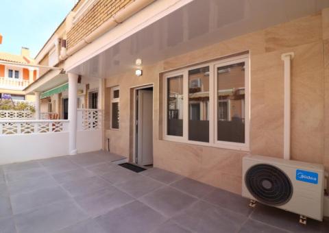 Apartment with 3 bedrooms and 1 bathrooms in La Mata, Alicante