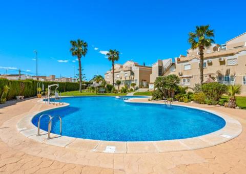 Apartment with 2 bedrooms and 1 bathrooms in Orihuela Costa, Alicante