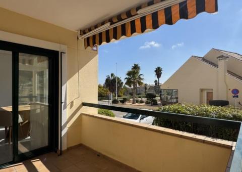 Apartment with 2 bedrooms and 2 bathrooms in Orihuela Costa, Alicante