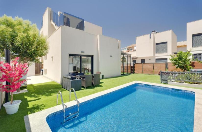Villa, Torrevieja, Alicante