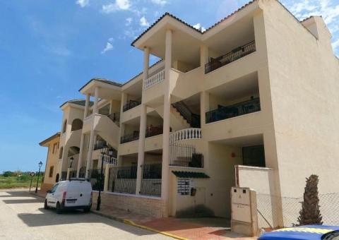 Apartment with 2 bedrooms and 2 bathrooms in Jacarilla, Alicante