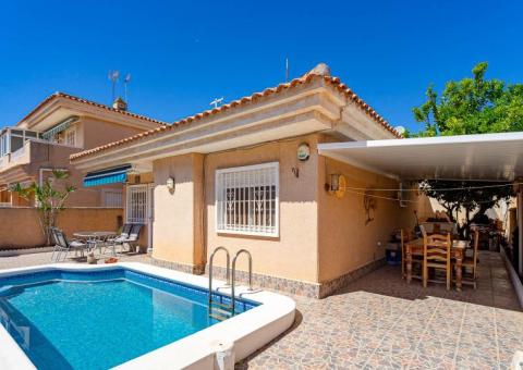 Willa for sale Orihuela Costa Alicante, Spain