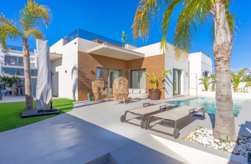 Villa, San Miguel de Salinas, Alicante