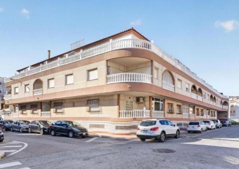 Apartment with 2 bedrooms and 1 bathrooms in Torrevieja, Alicante