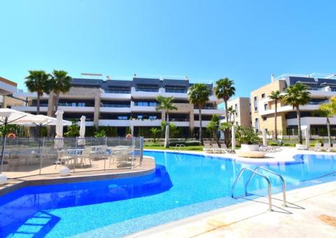 Apartment with 2 bedrooms and 1 bathrooms in Orihuela Costa, Alicante