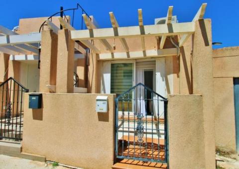 Bungalow with 1 bedrooms and 1 bathrooms in Orihuela Costa, Alicante