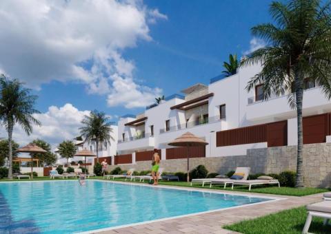 Townhouse with 3 bedrooms and 3 bathrooms in Orihuela Costa, Alicante