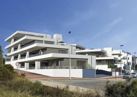 Apartment with 2 bedrooms and 2 bathrooms in La Marina, Alicante